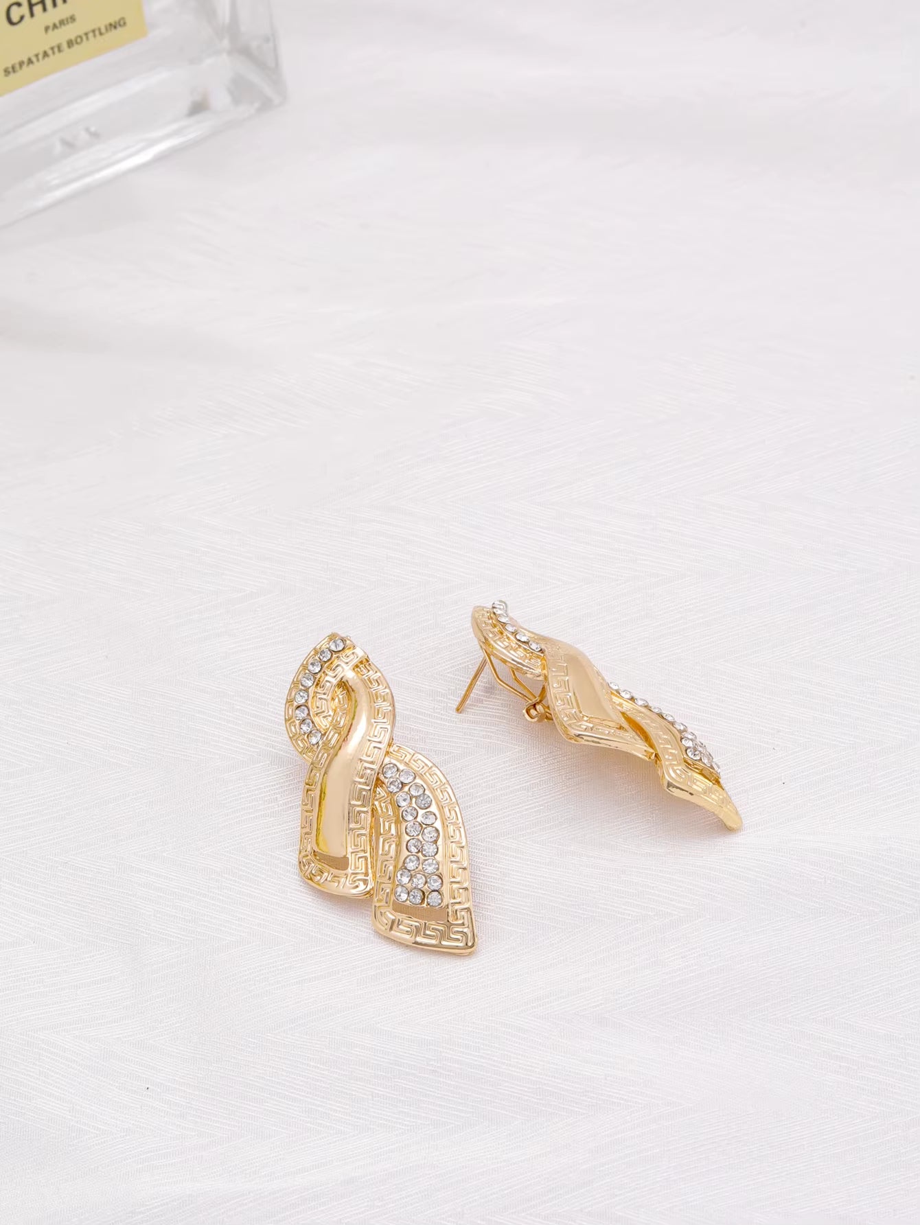 Fashion Jewelry Sets Dubai Gold Color Jewelry Luxury Design 18K Gold Plated Necklace Earrings Bracelet Ring